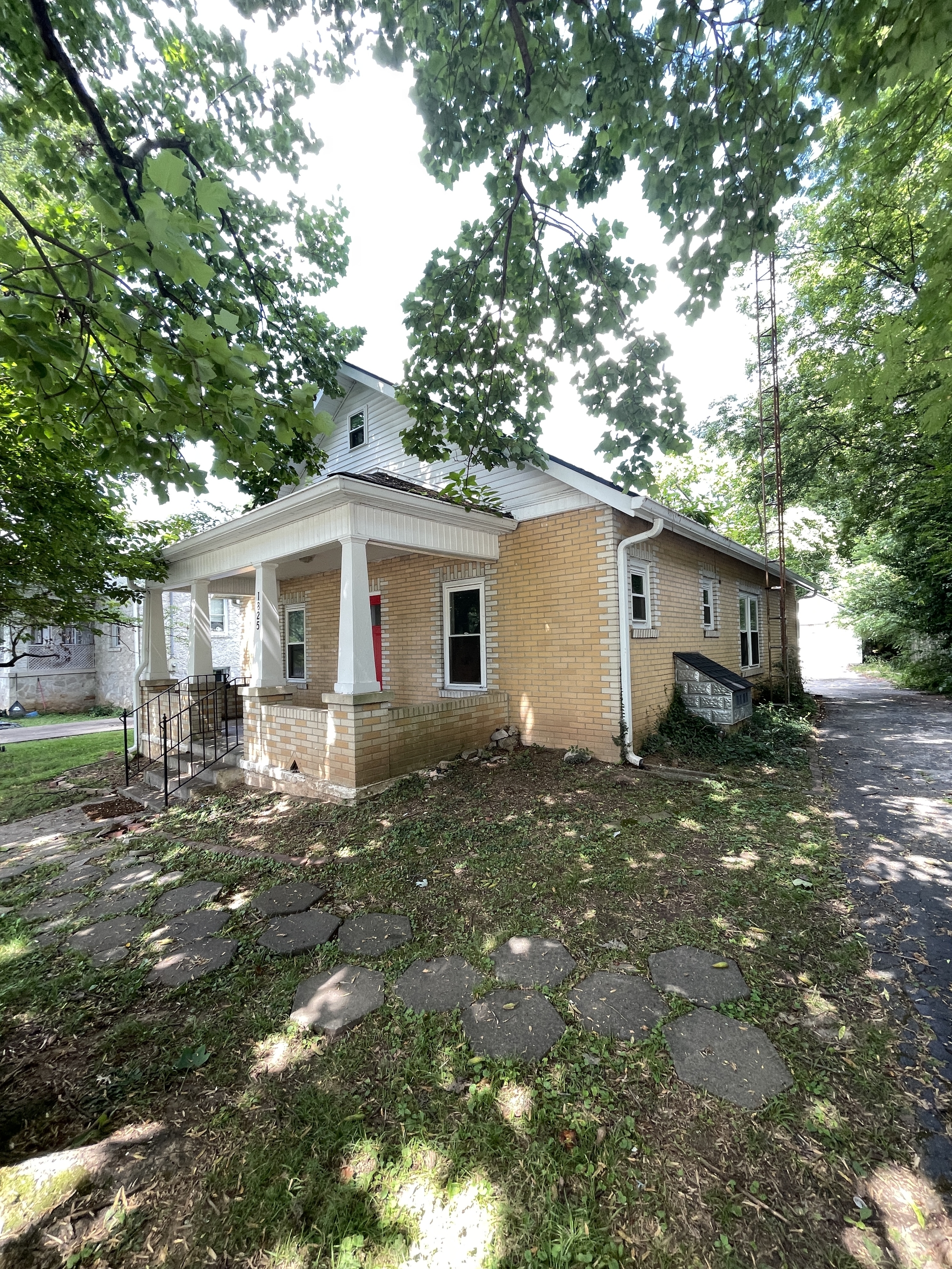 Property thumbnail image